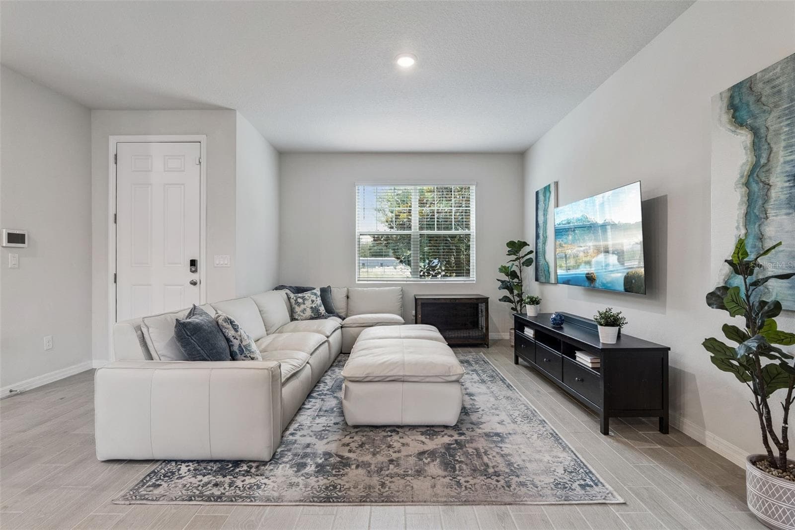 942 LEGACY WINDS WAY — photo 4 of 62