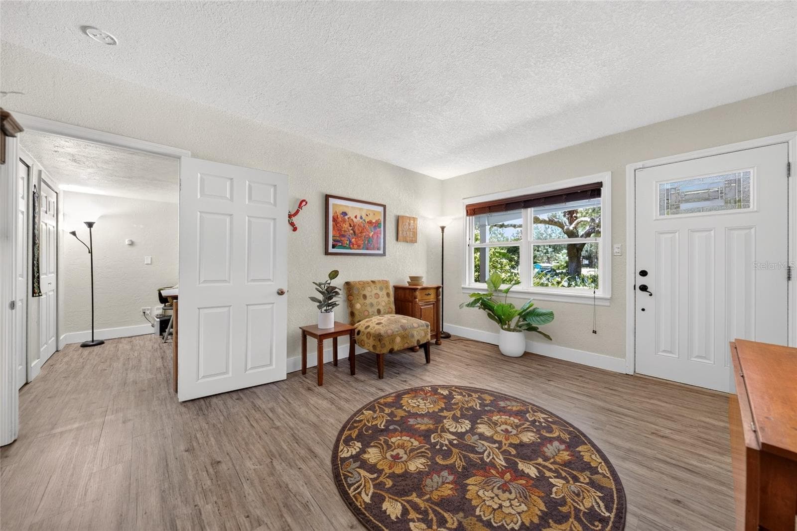 633 BUCKMINSTER CIRCLE — photo 13 of 52