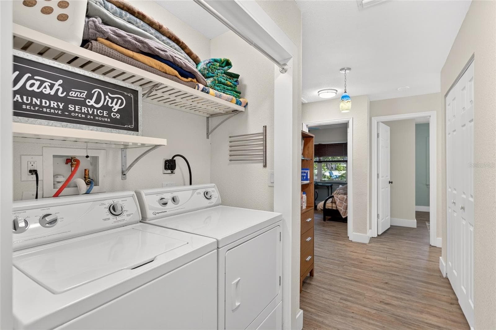633 BUCKMINSTER CIRCLE — photo 33 of 52