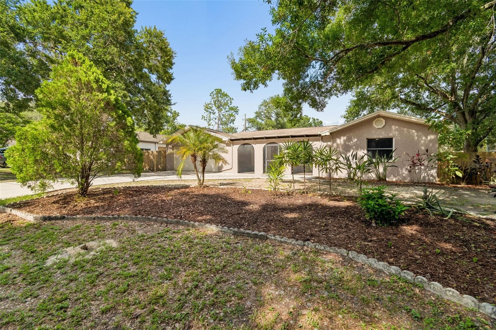 503 ROLLINGVIEW DRIVE — photo 2 of 35