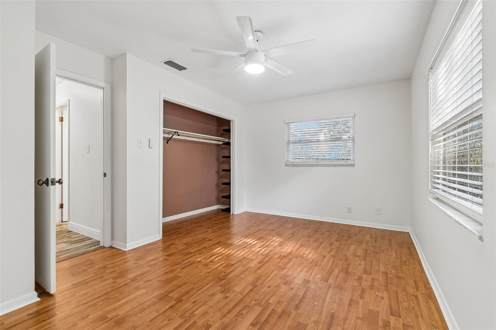 503 ROLLINGVIEW DRIVE — photo 22 of 35