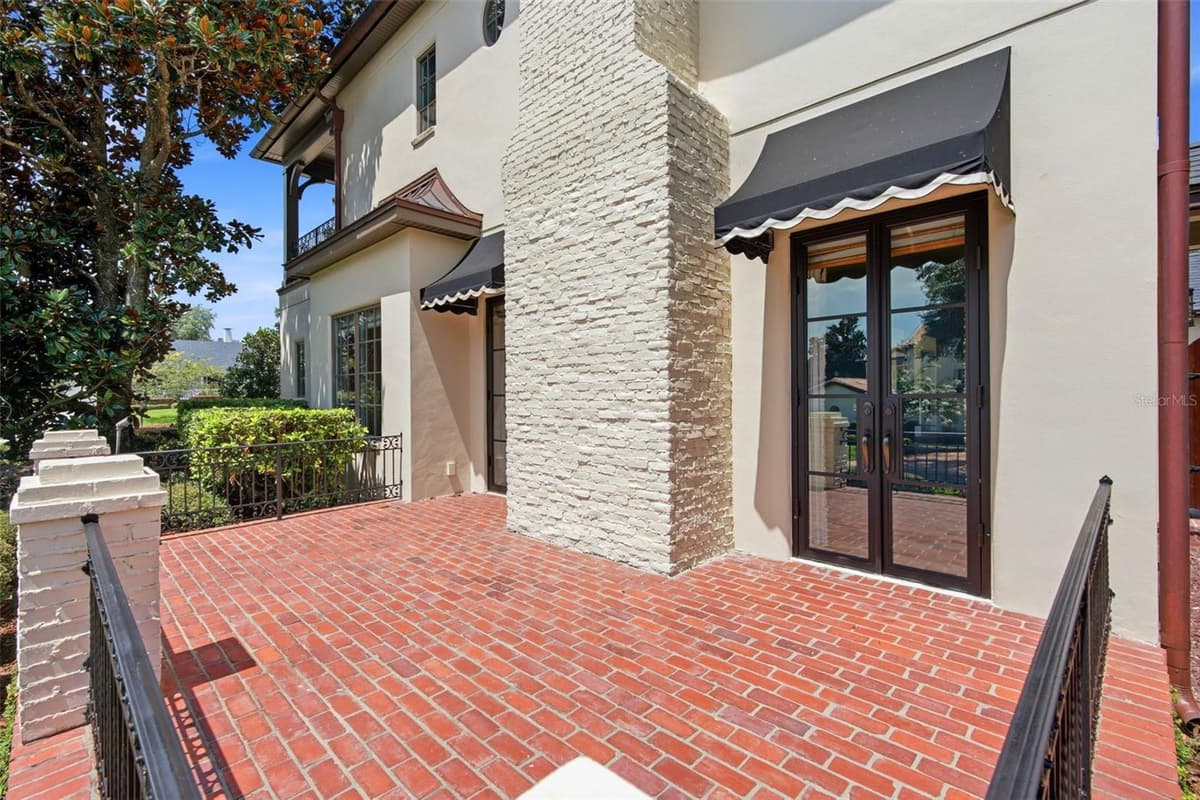 2228 AZALEA PLACE — photo 32 of 72
