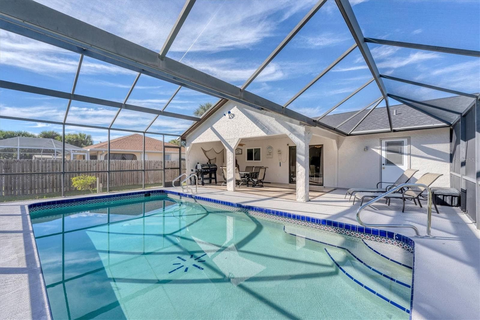 18091 EAU GALLIE CIRCLE — photo 3 of 24