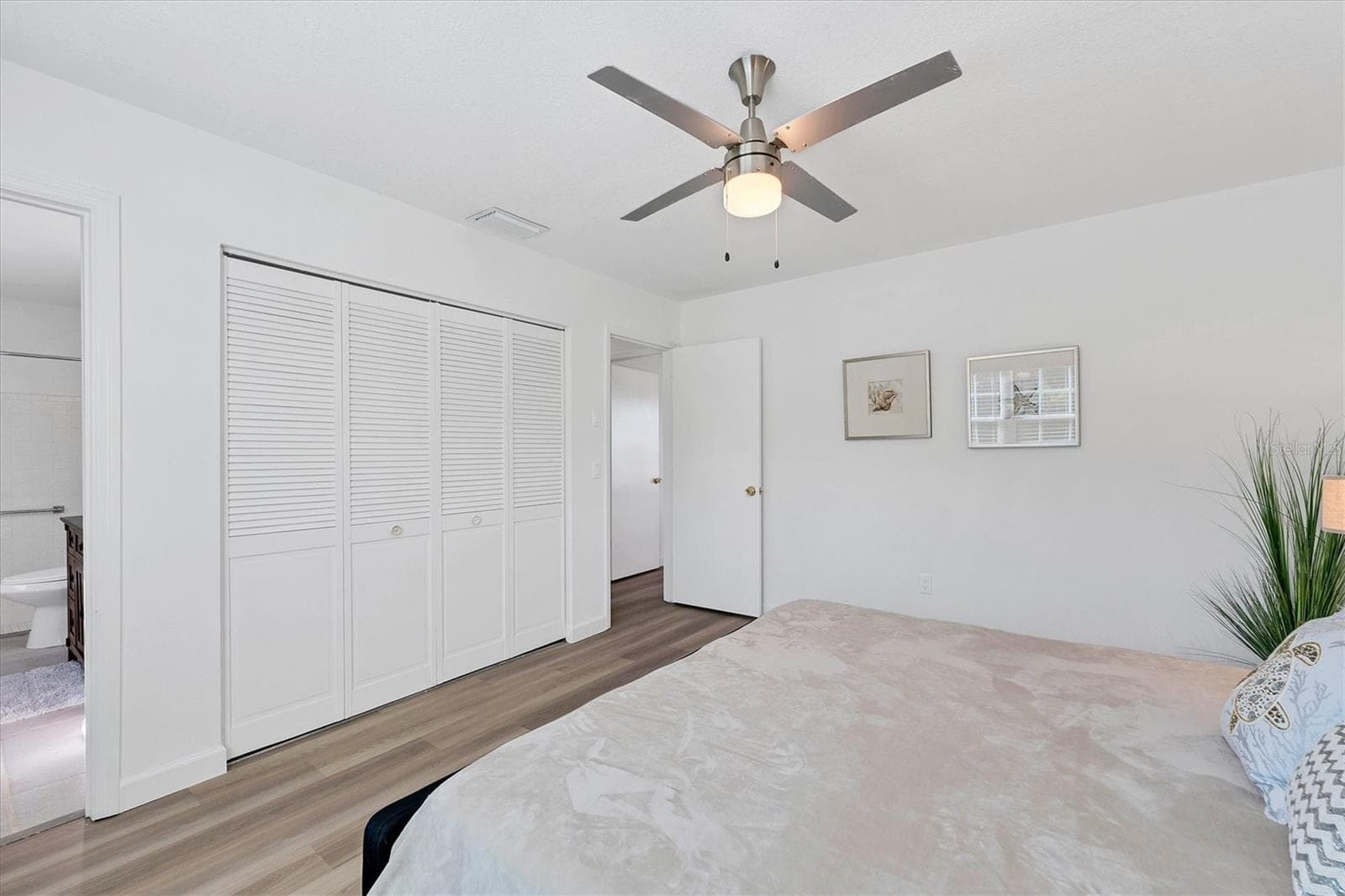 18091 EAU GALLIE CIRCLE — photo 16 of 24