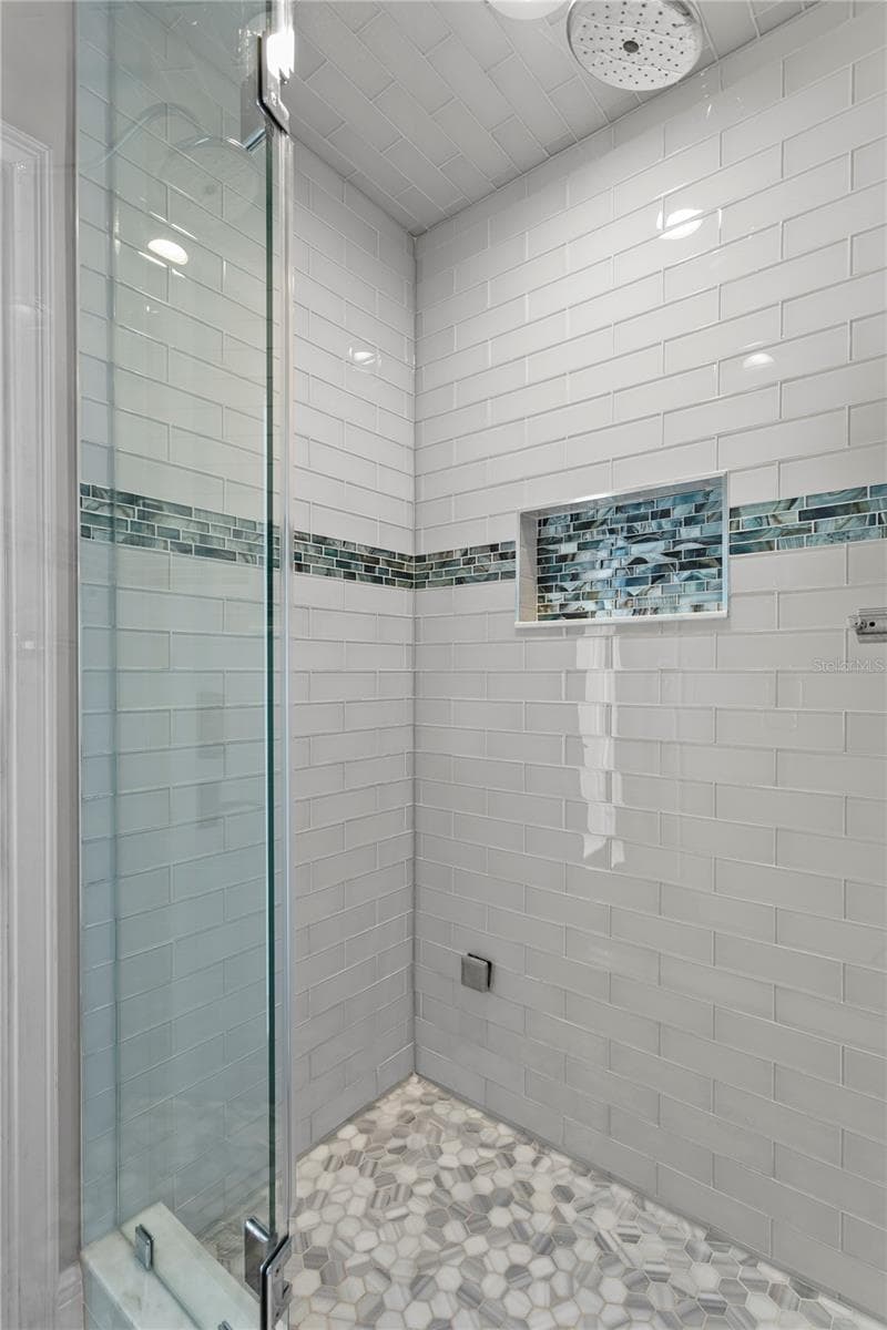 1230 DARLINGTON OAK CIRCLE — photo 40 of 53