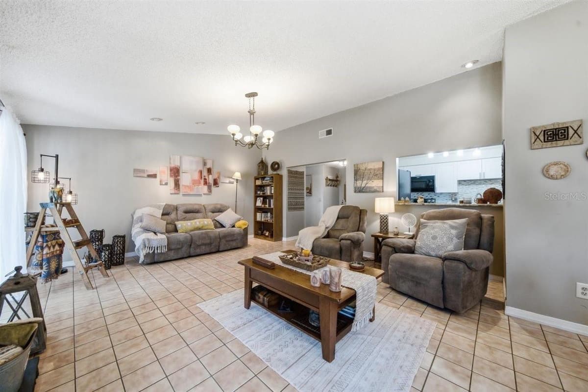 5309 BLACK PINE DRIVE — photo 4 of 33
