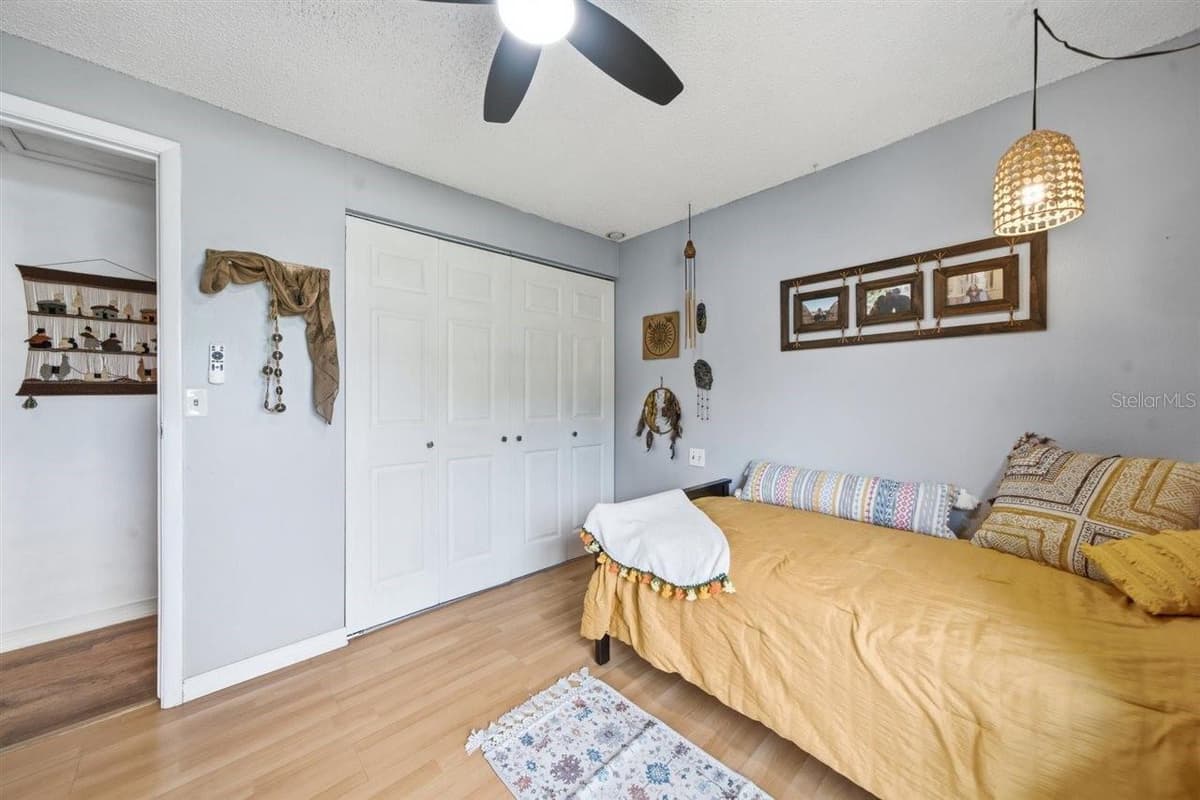 5309 BLACK PINE DRIVE — photo 15 of 33