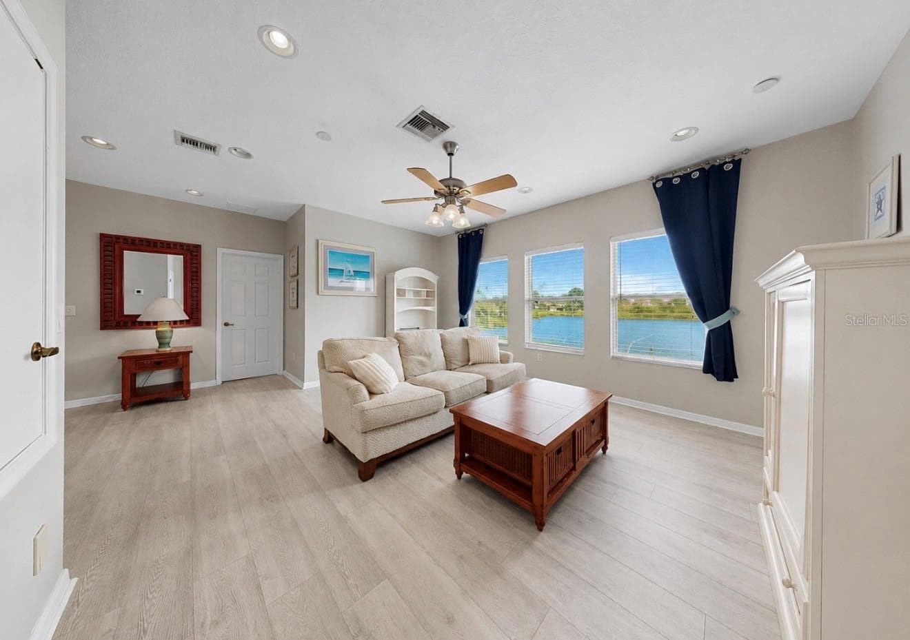 827 SEMINOLE SKY DRIVE — photo 36 of 47