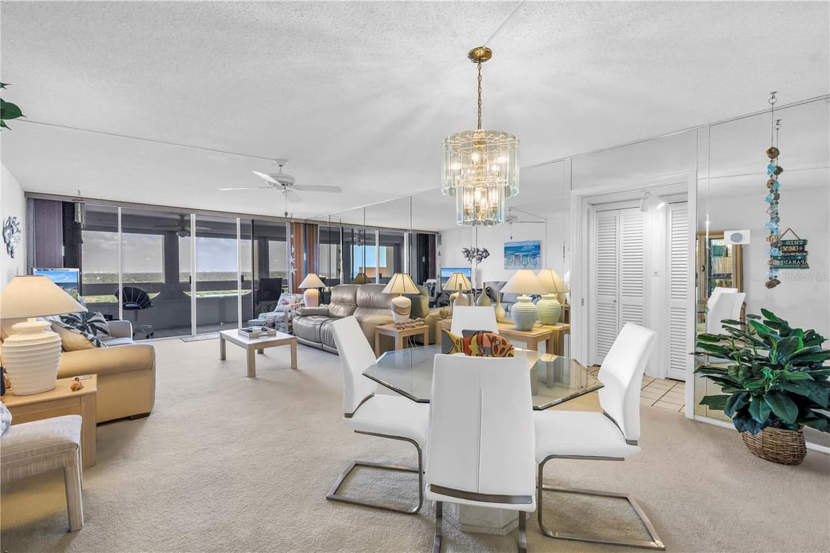 17920 GULF BOULEVARD — photo 3 of 35