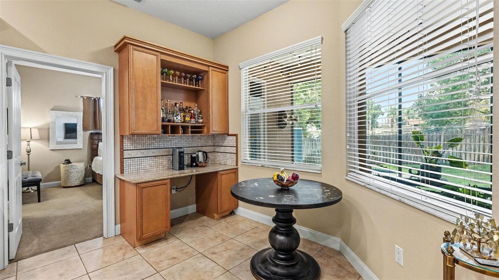 7229 REMINGTON OAKS COURT — photo 13 of 46