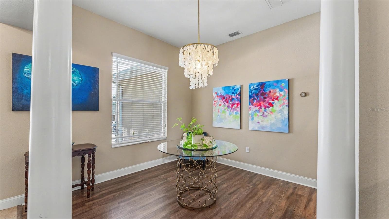 7229 REMINGTON OAKS COURT — photo 5 of 46