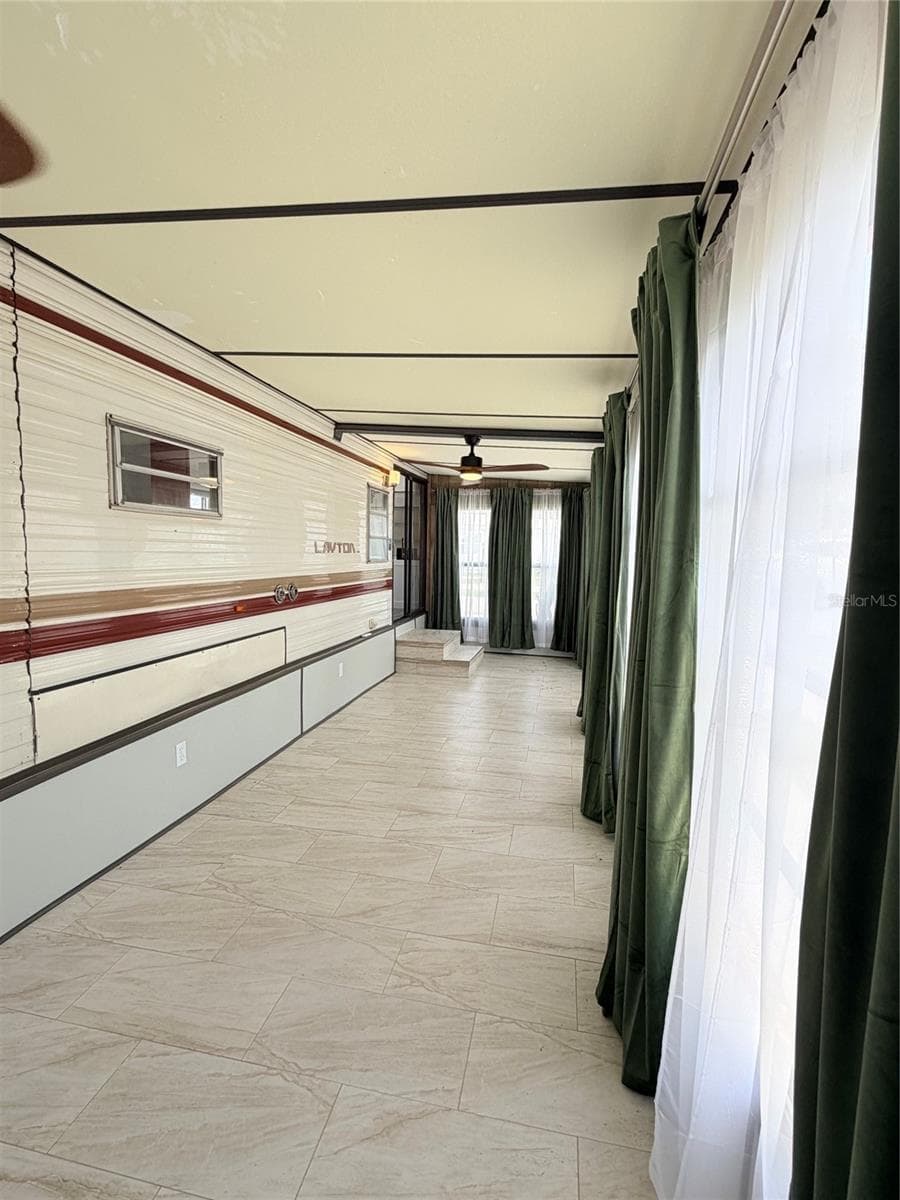 110 KOVE BOULEVARD — photo 10 of 11
