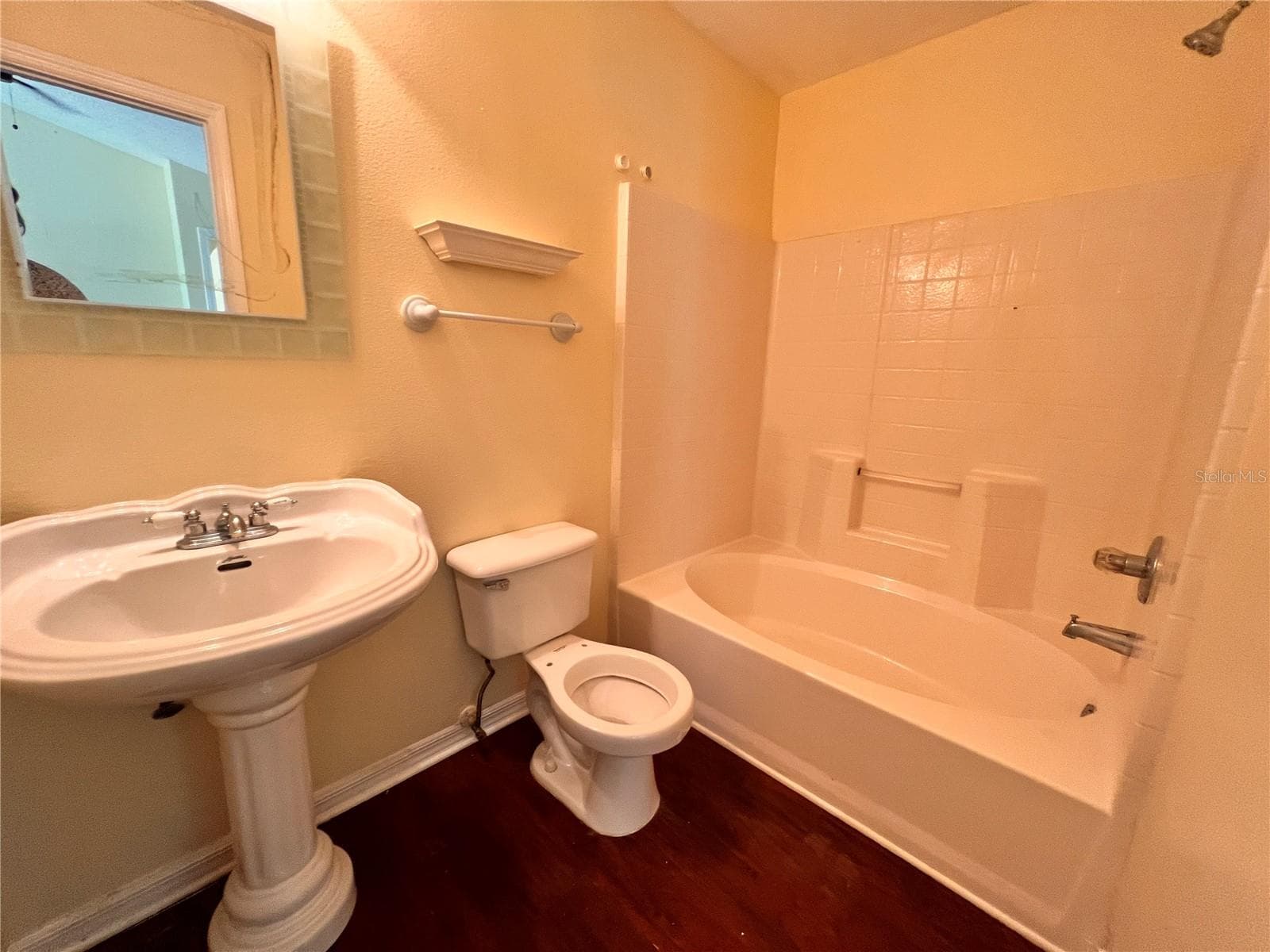 390 FORT SMITH BOULEVARD — photo 15 of 17