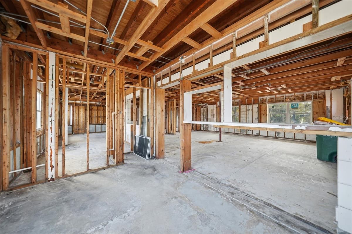 1261 BEACH ROAD — photo 34 of 60