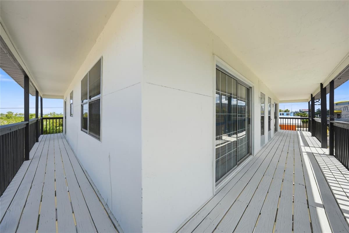 1261 BEACH ROAD — photo 38 of 60