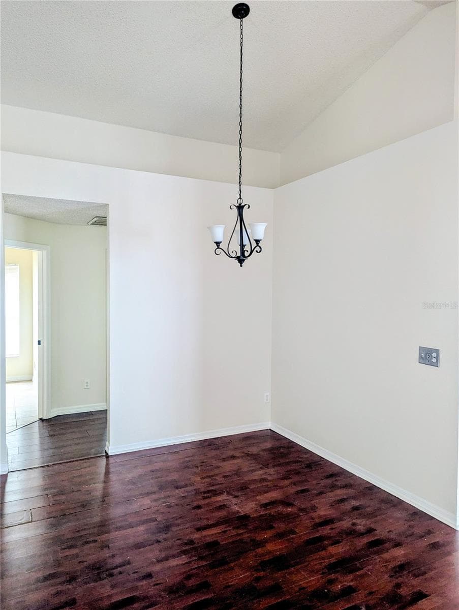 13712 DEVLIN COURT — photo 4 of 14