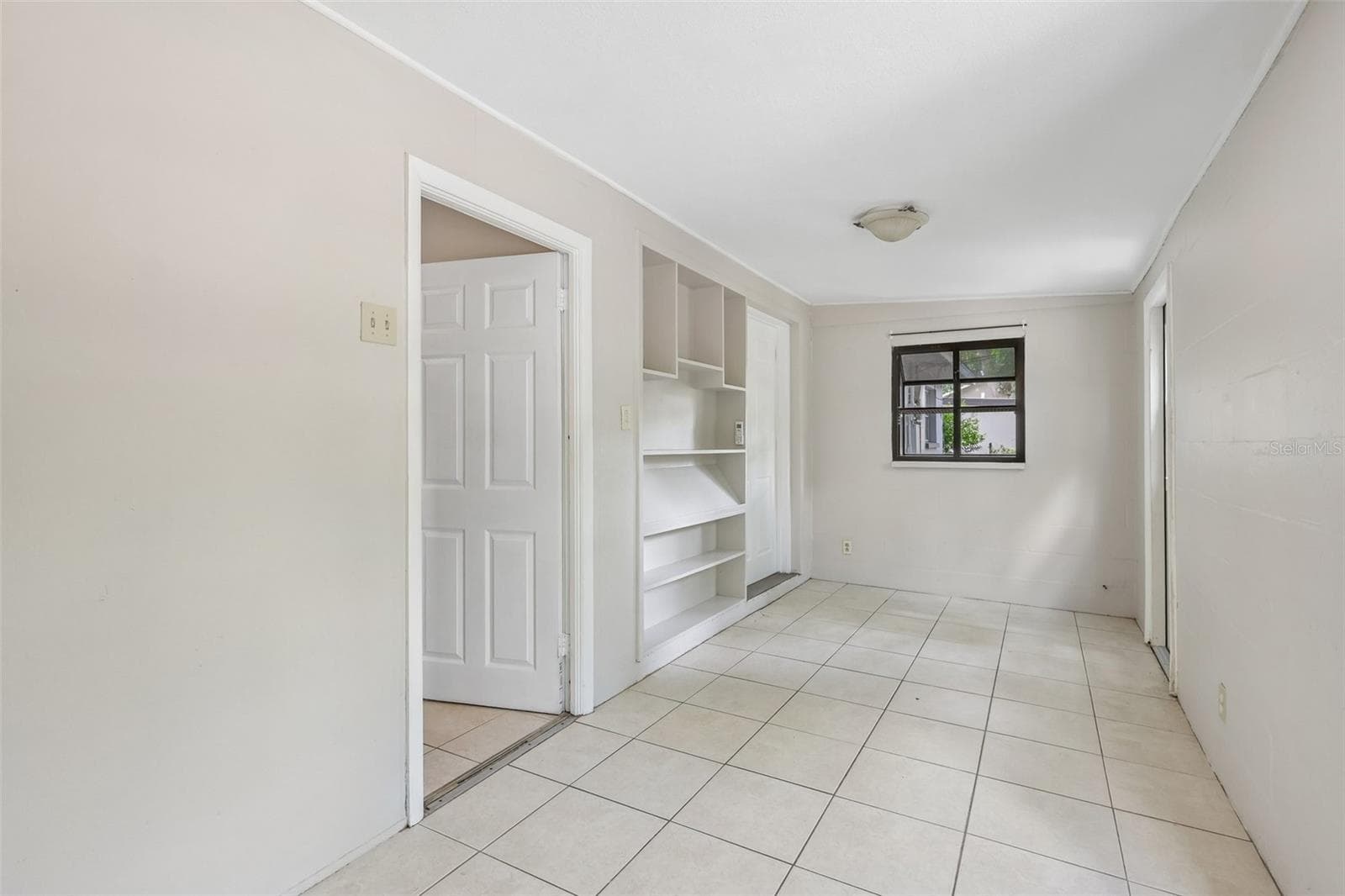 2117 BARCELONA DRIVE — photo 24 of 38