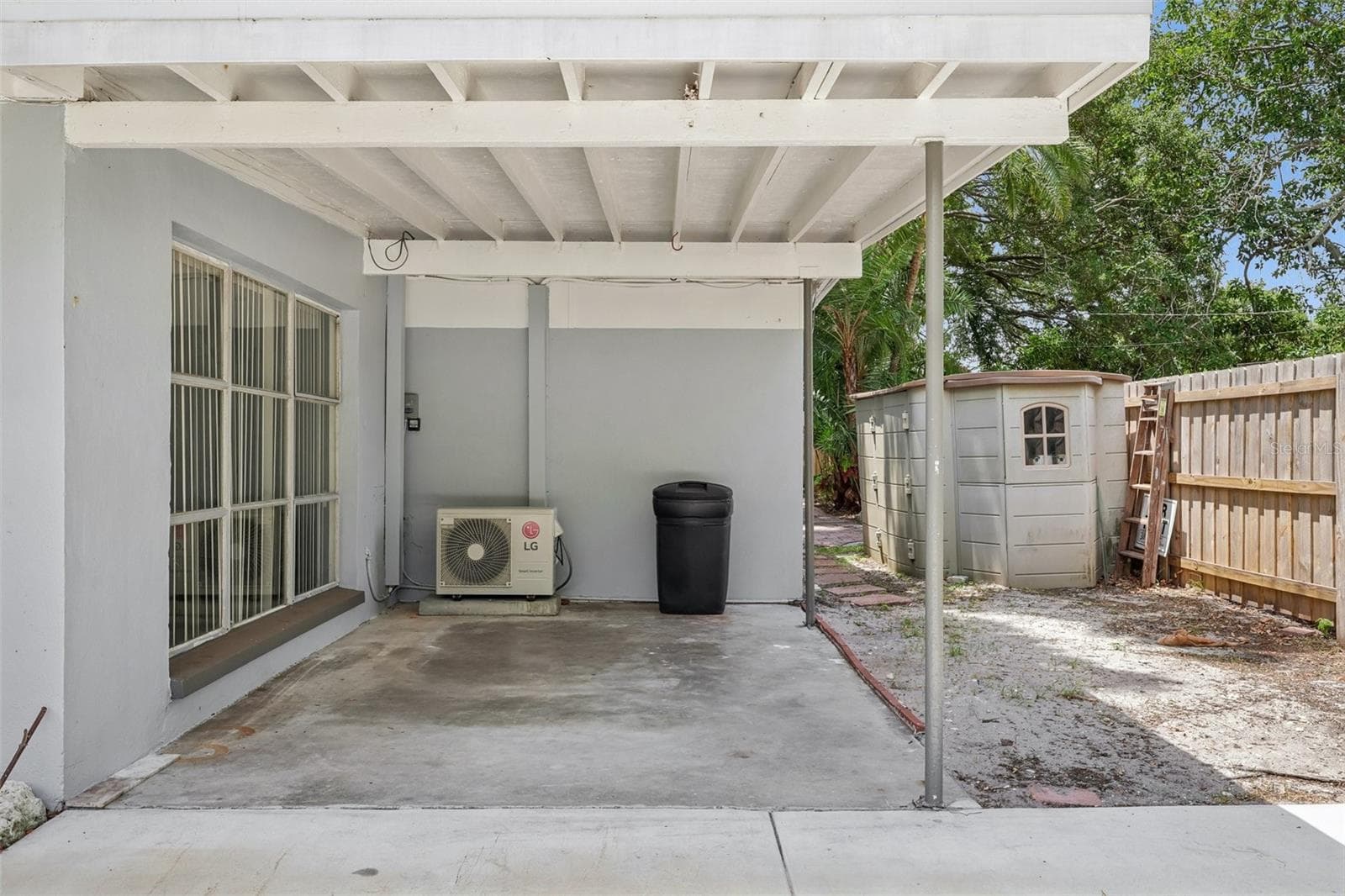 2117 BARCELONA DRIVE — photo 37 of 38