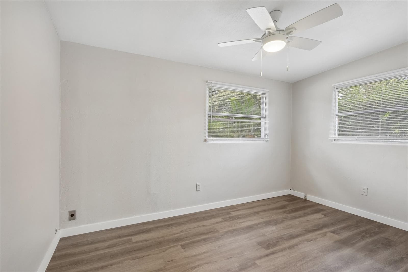 2117 BARCELONA DRIVE — photo 19 of 38