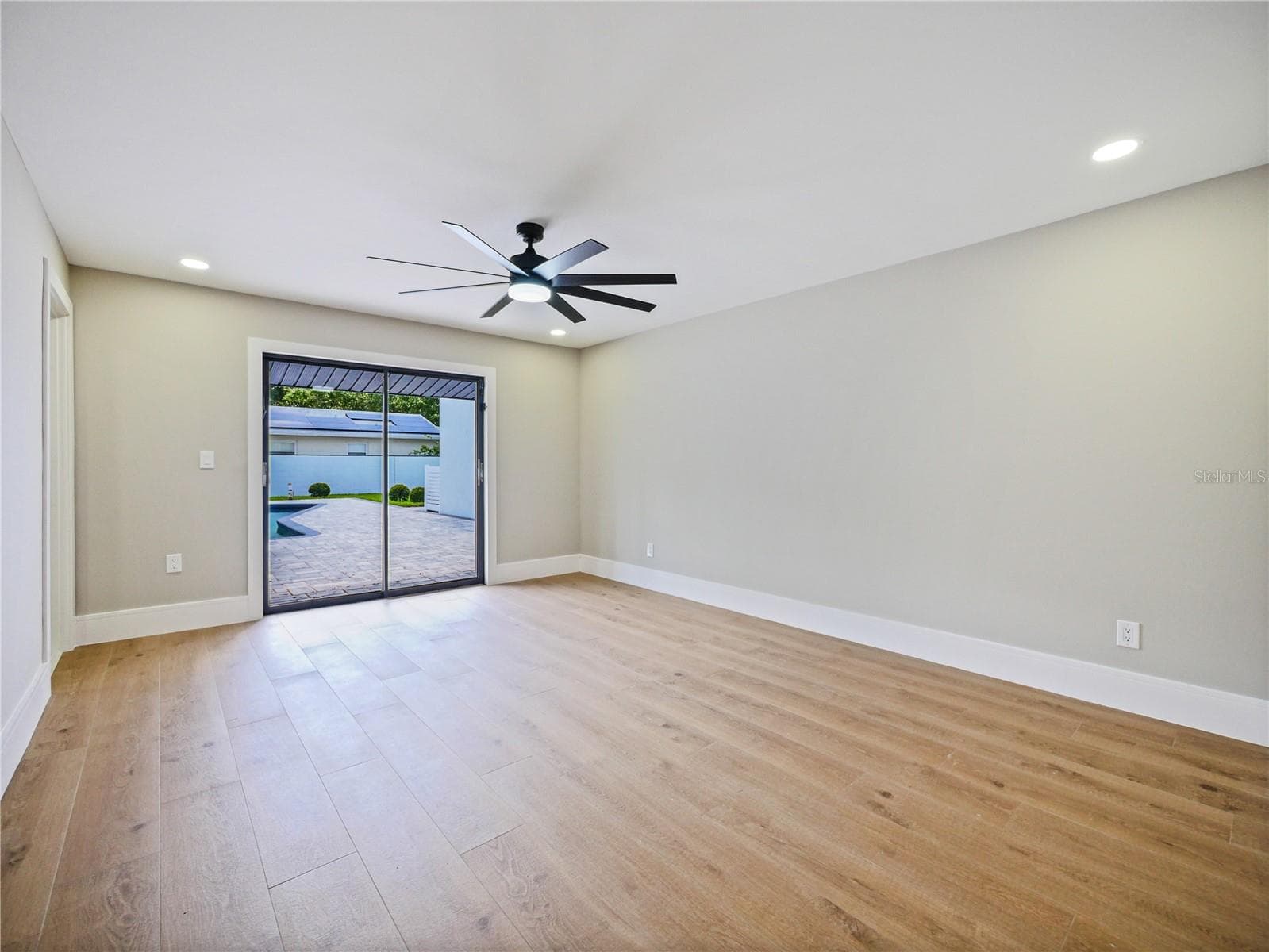 2491 LAUDER DRIVE — photo 9 of 21