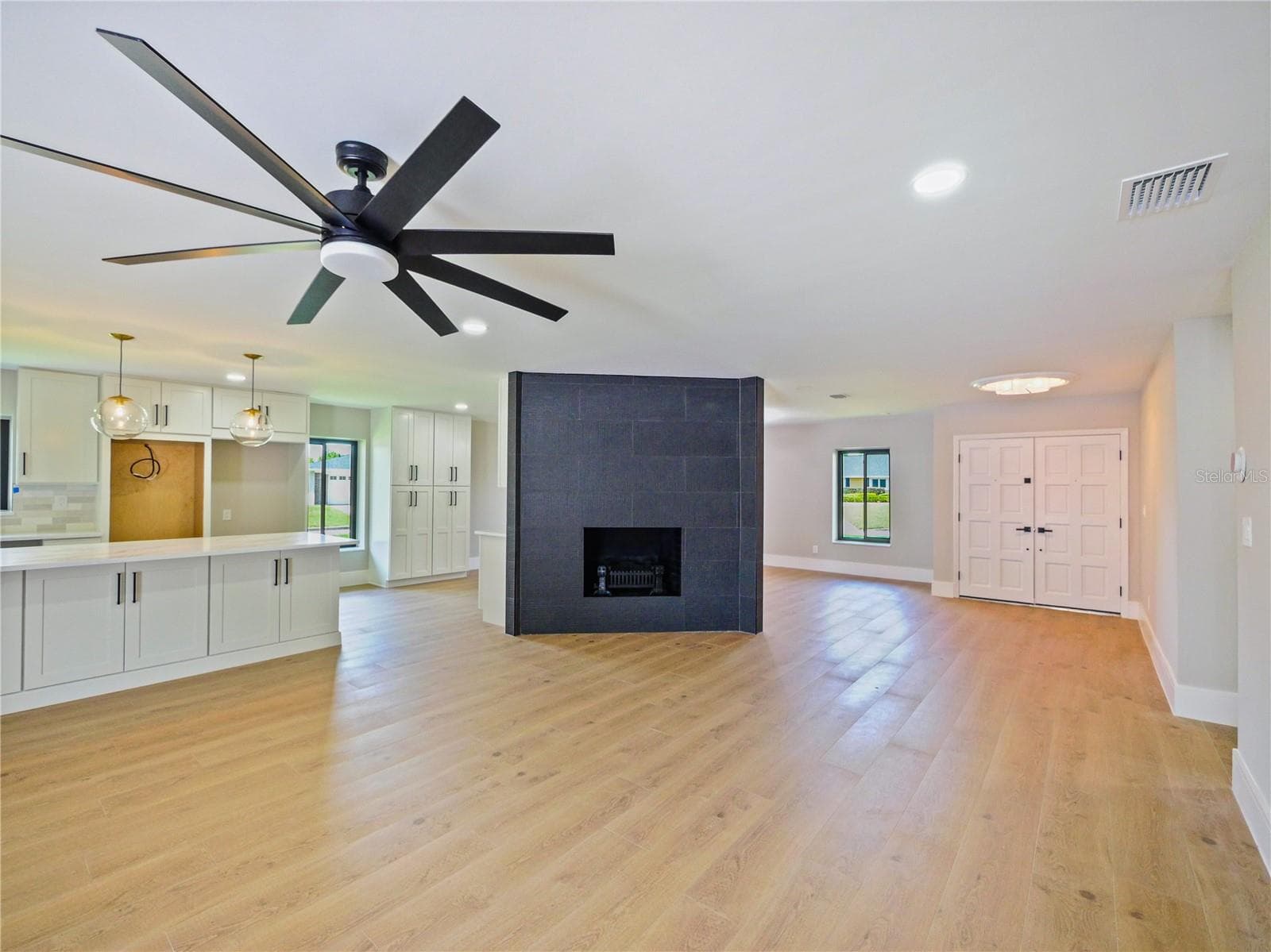 2491 LAUDER DRIVE — photo 6 of 21