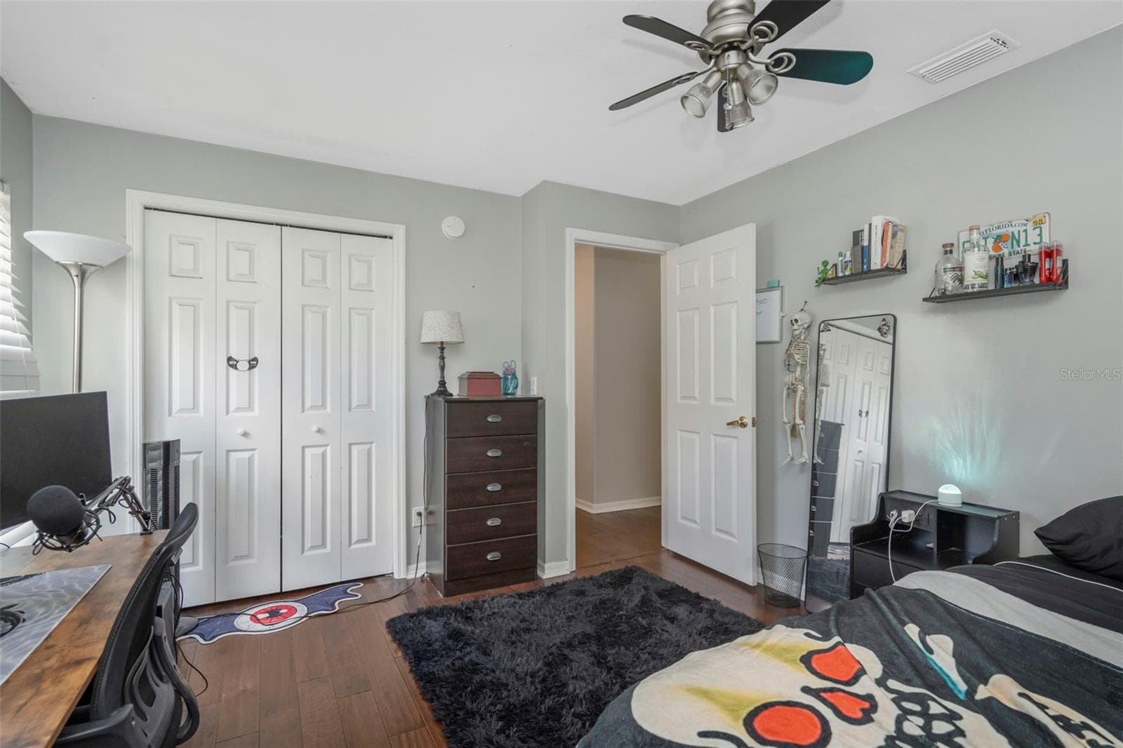 5633 GLENCREST BOULEVARD — photo 32 of 53