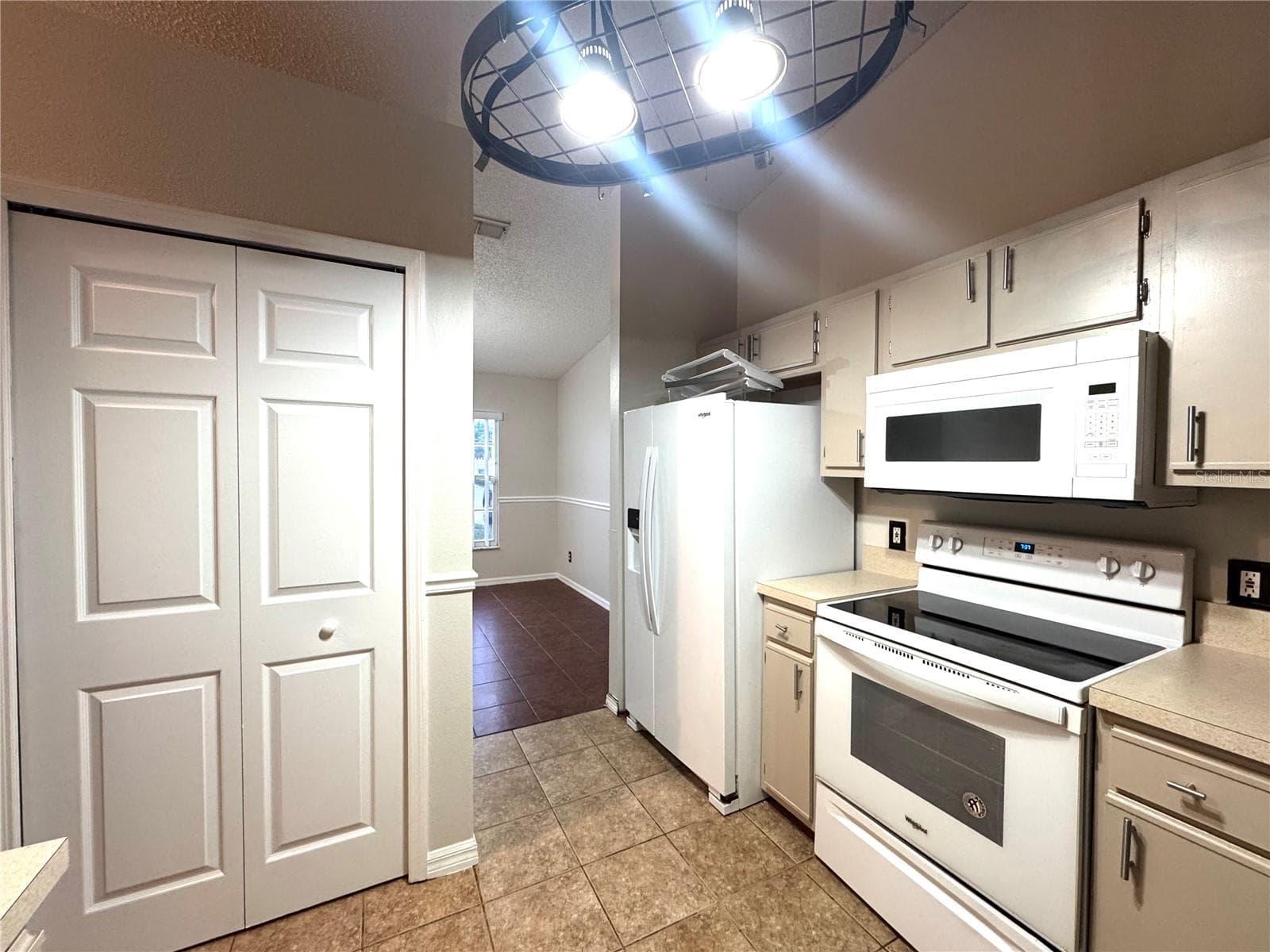 2728 CORRIGAN DRIVE — photo 8 of 29