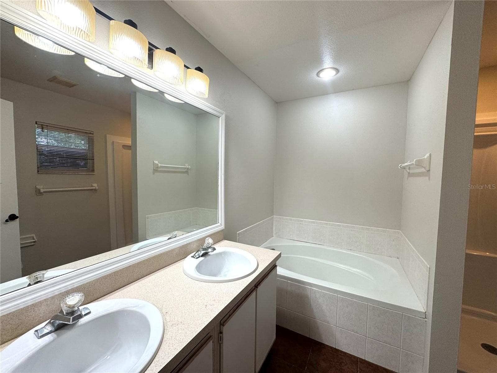 2728 CORRIGAN DRIVE — photo 27 of 29