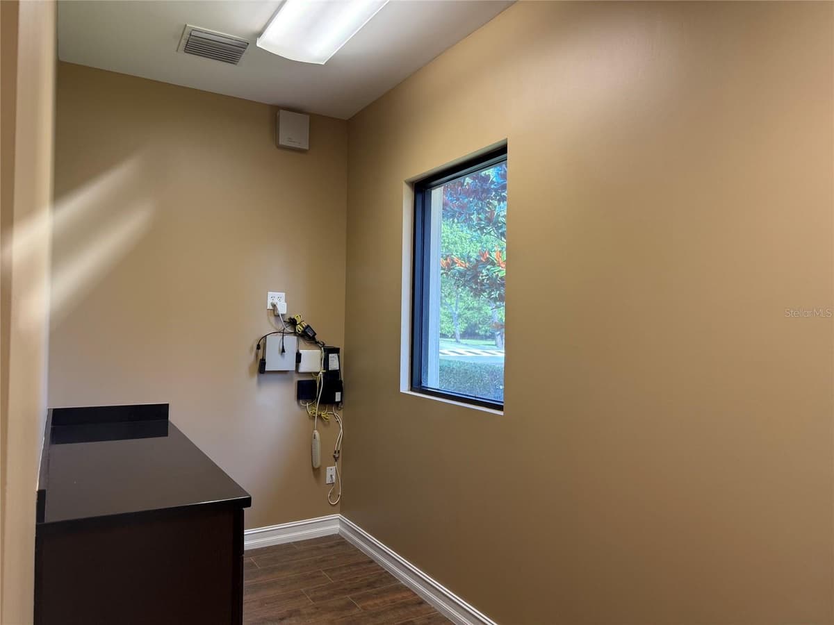 711 CIARA CREEK COVE — photo 13 of 17