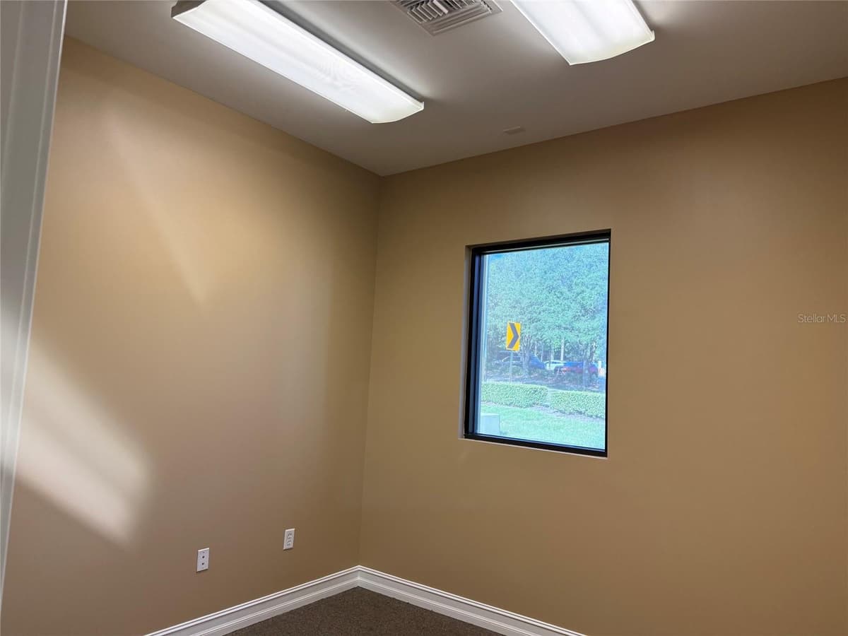 711 CIARA CREEK COVE — photo 8 of 17