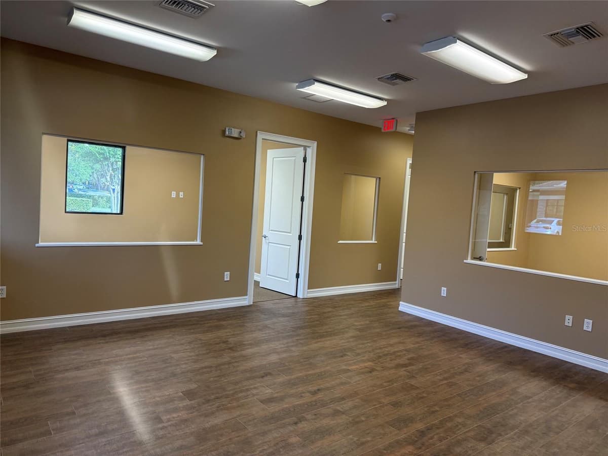 711 CIARA CREEK COVE — photo 4 of 17