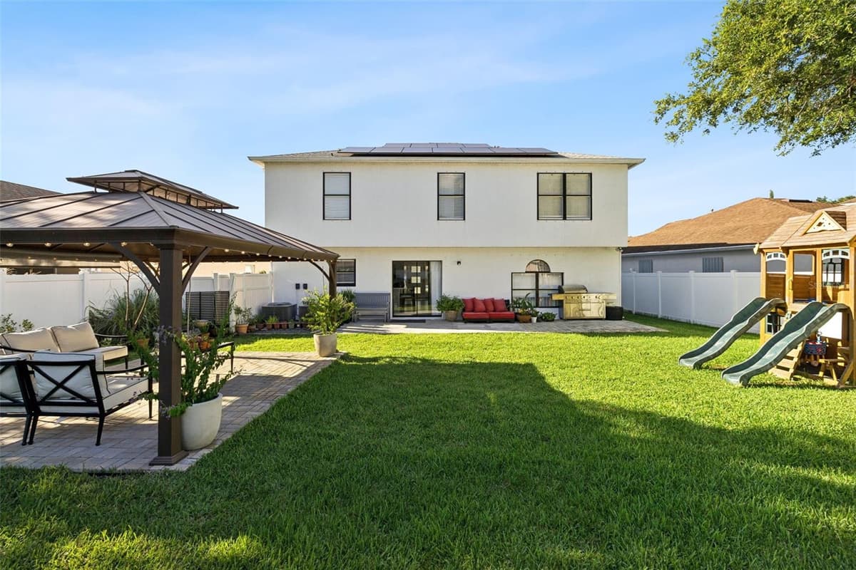 4981 SPINET DRIVE — photo 31 of 49