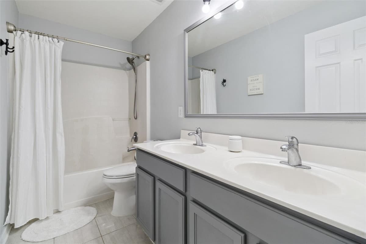 4981 SPINET DRIVE — photo 25 of 49