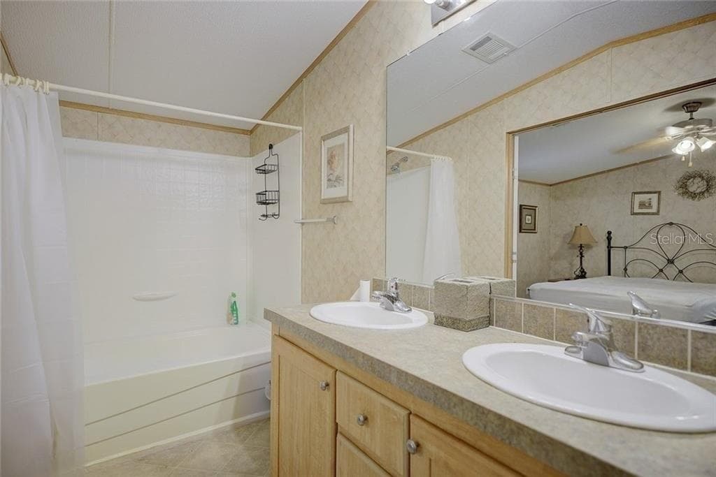 2500 ARBUCKLE SHORES ROAD — photo 14 of 17
