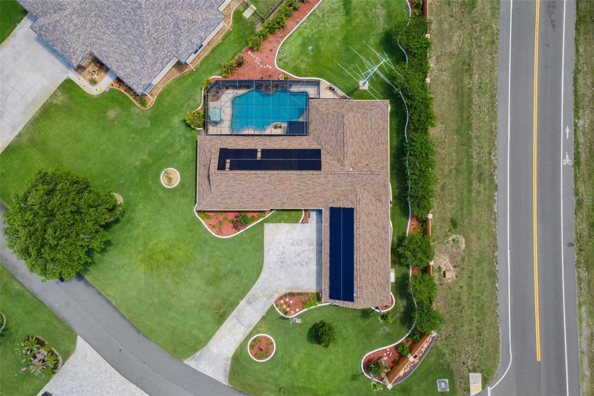 26515 SAVAGE CIRCLE — photo 12 of 50