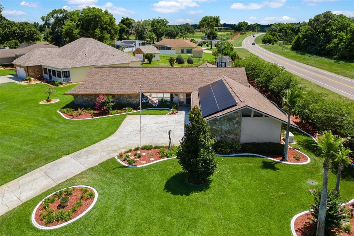 26515 SAVAGE CIRCLE — photo 11 of 50