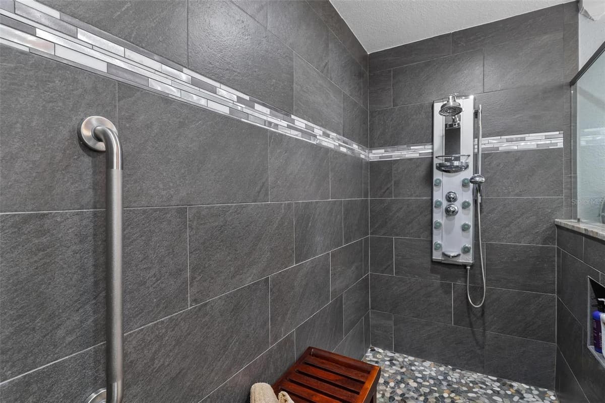 26515 SAVAGE CIRCLE — photo 31 of 50