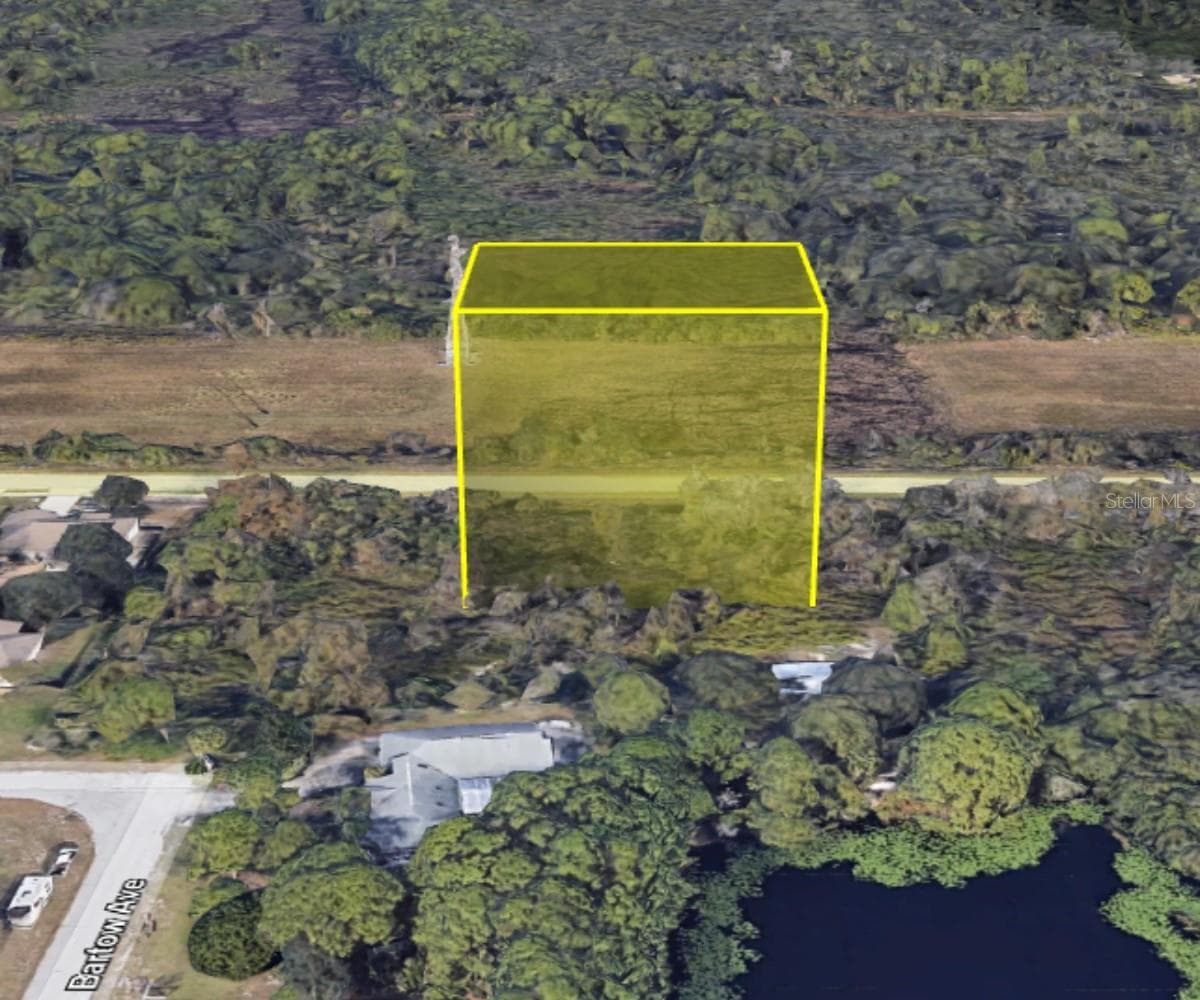 4265 KINGS HWY — photo 4 of 11