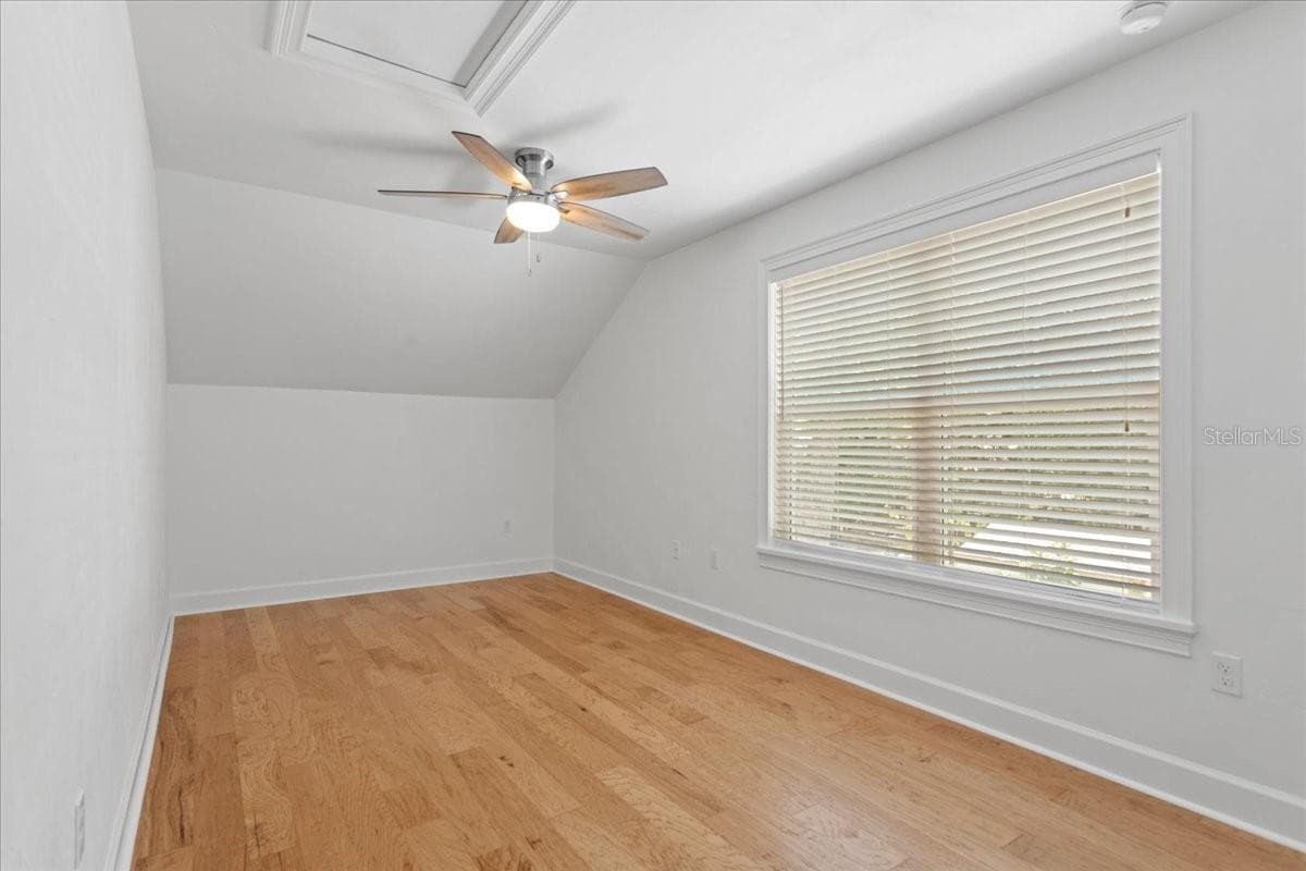 619 3RD STREET — photo 26 of 40