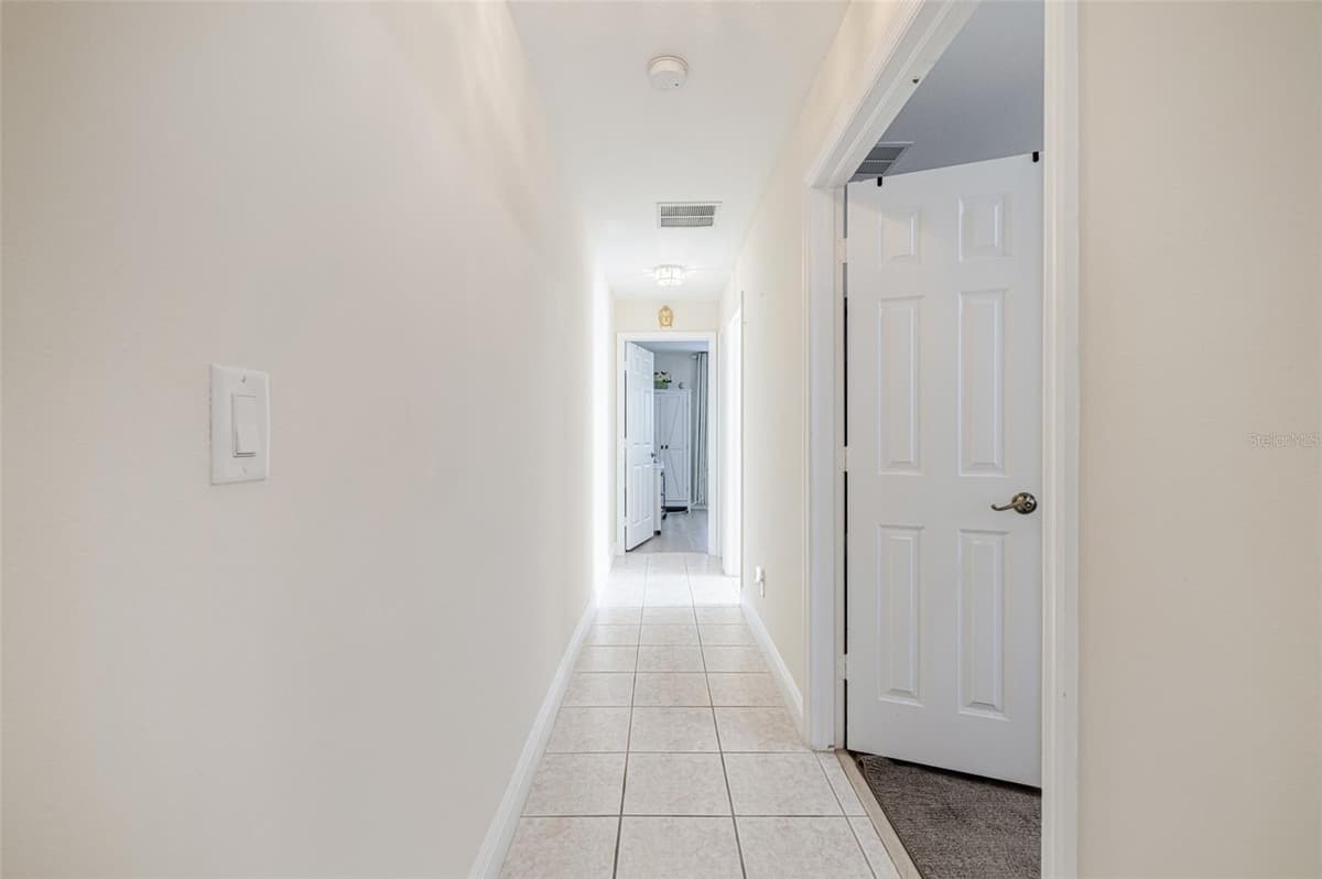 2305 SUMMERSWEET DRIVE — photo 17 of 48