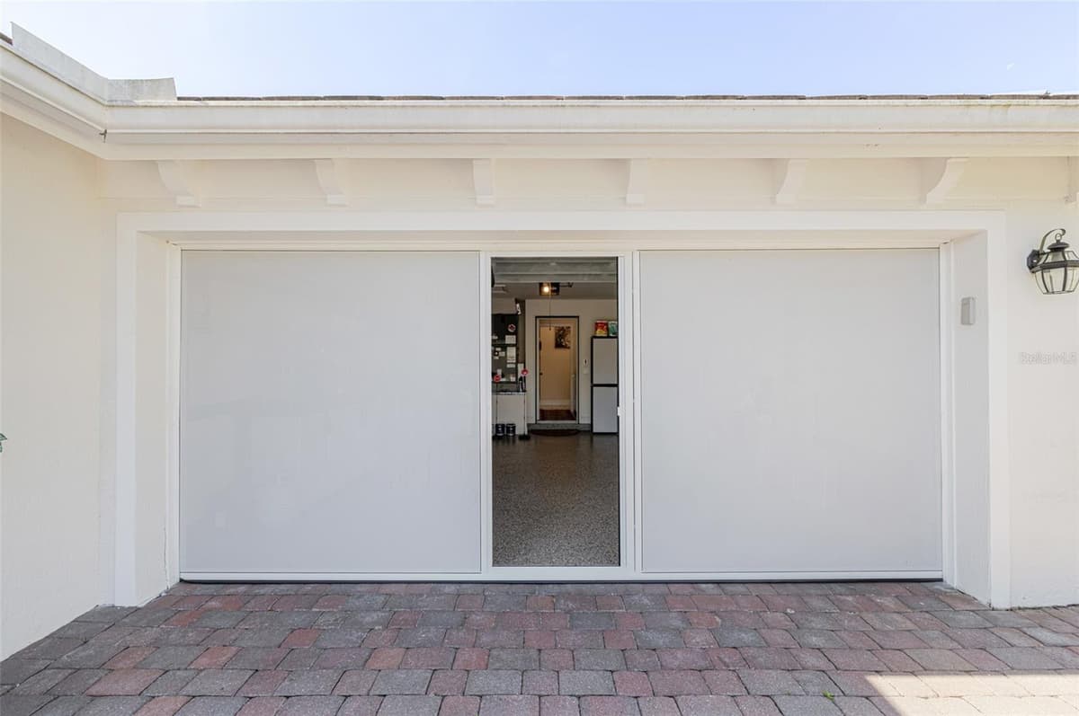 2305 SUMMERSWEET DRIVE — photo 32 of 48