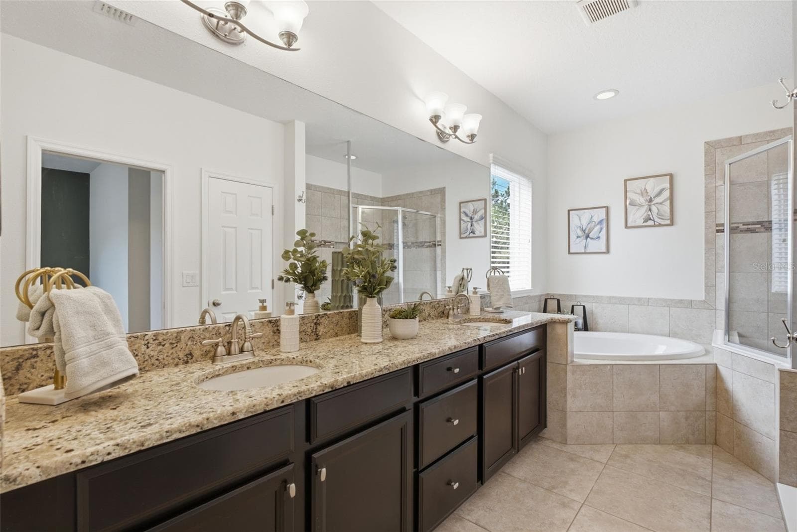 9323 BELLA VITA CIRCLE — photo 40 of 82