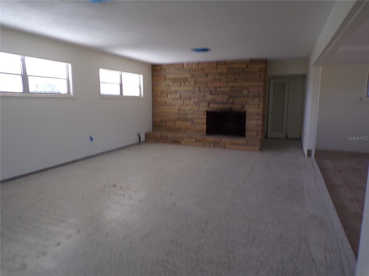 1124 SUNSET DRIVE — photo 21 of 31