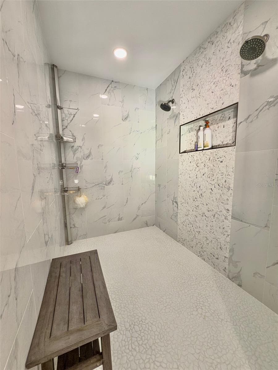 7425 245TH STREET — photo 12 of 20