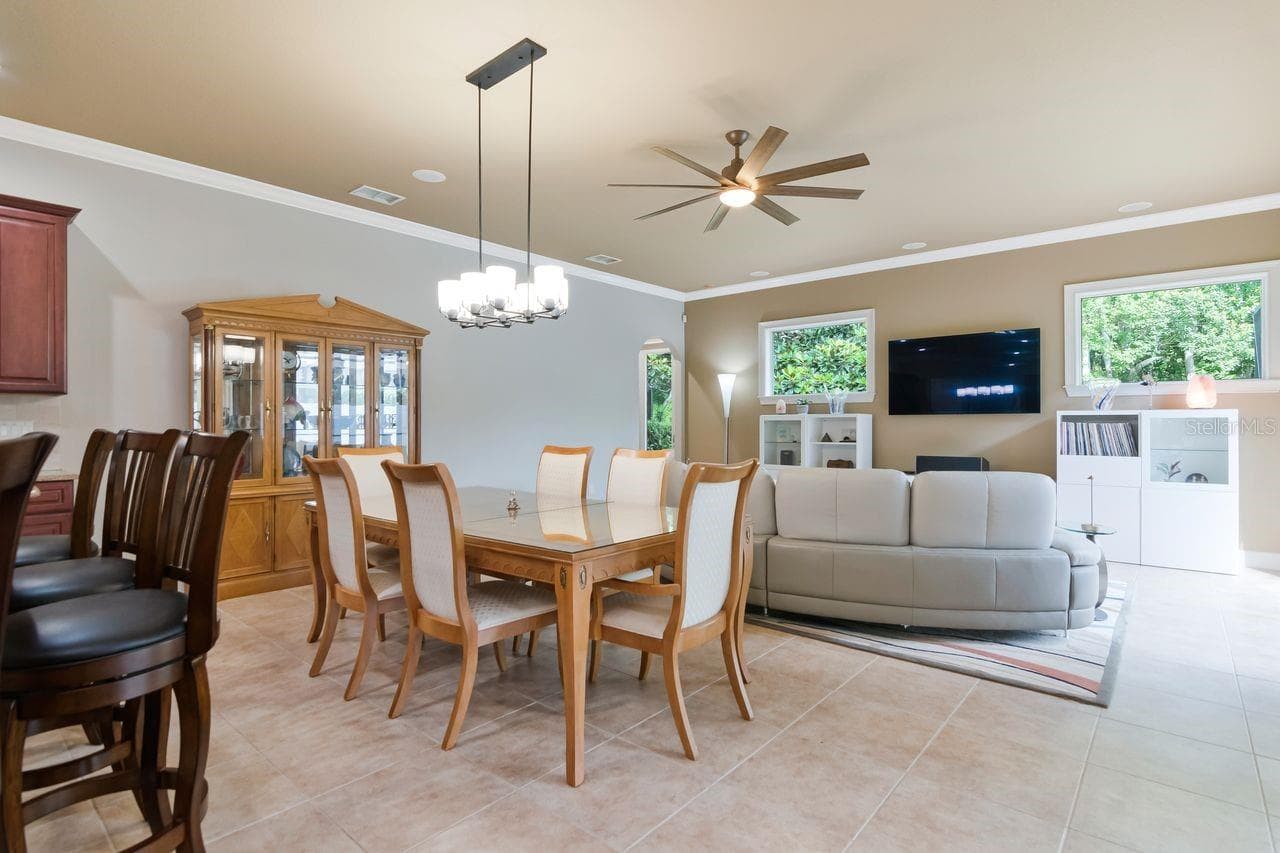3815 MISTY WILLOW WAY — photo 15 of 66