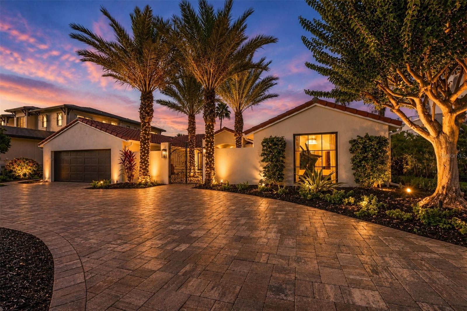 465 ROYAL FLAMINGO DRIVE — photo 9 of 93