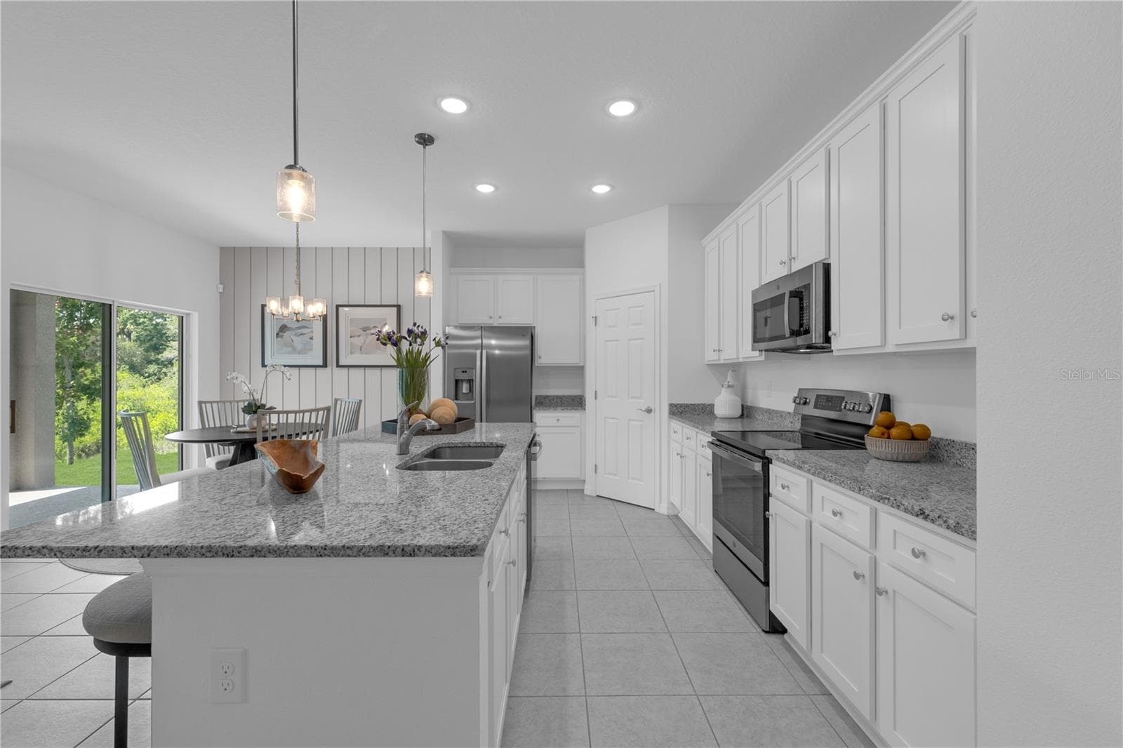 33936 SEATTLE SLEW DRIVE — photo 14 of 37