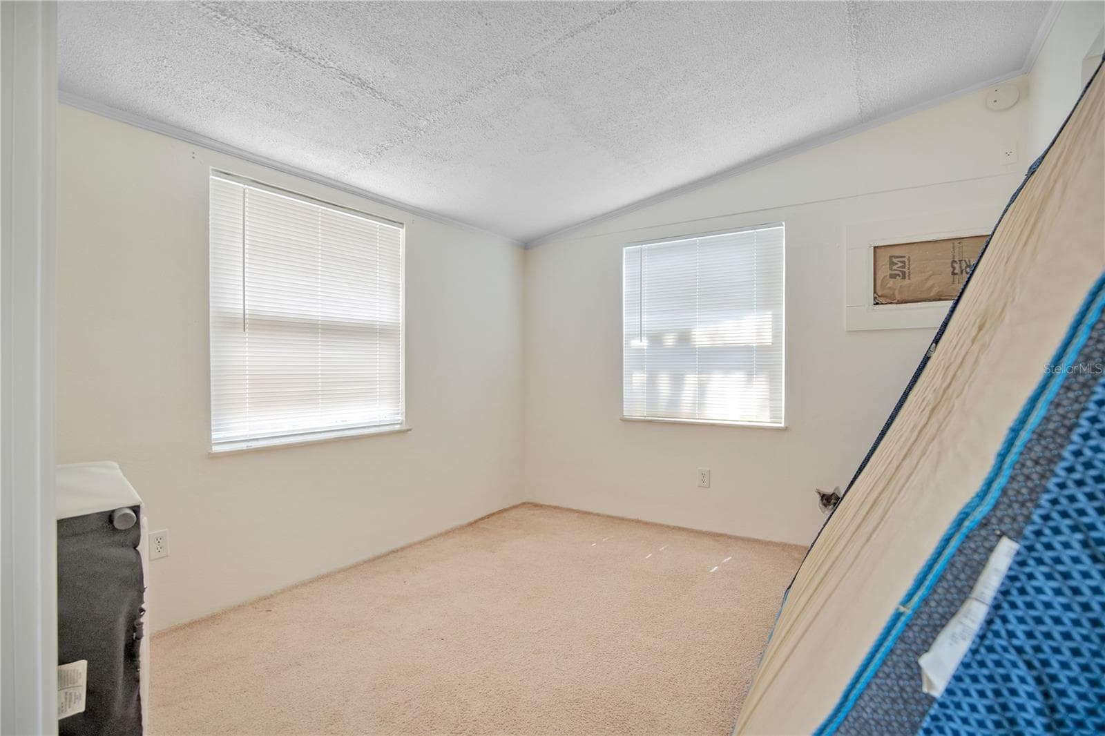 682 MERRIMAC STREET — photo 13 of 32