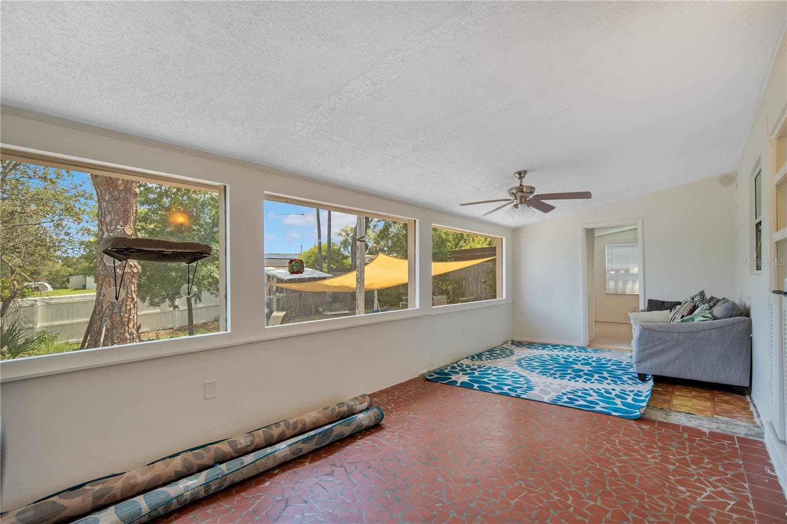 682 MERRIMAC STREET — photo 10 of 32
