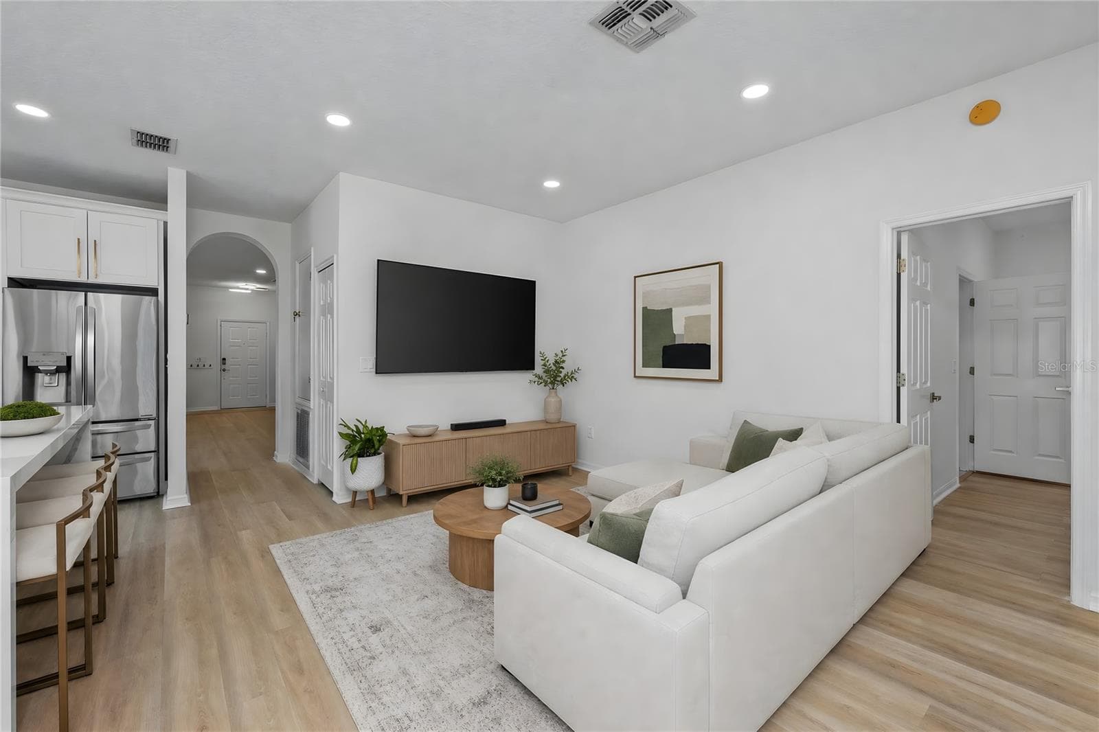 13220 ROYAL GEORGE AVENUE — photo 14 of 48
